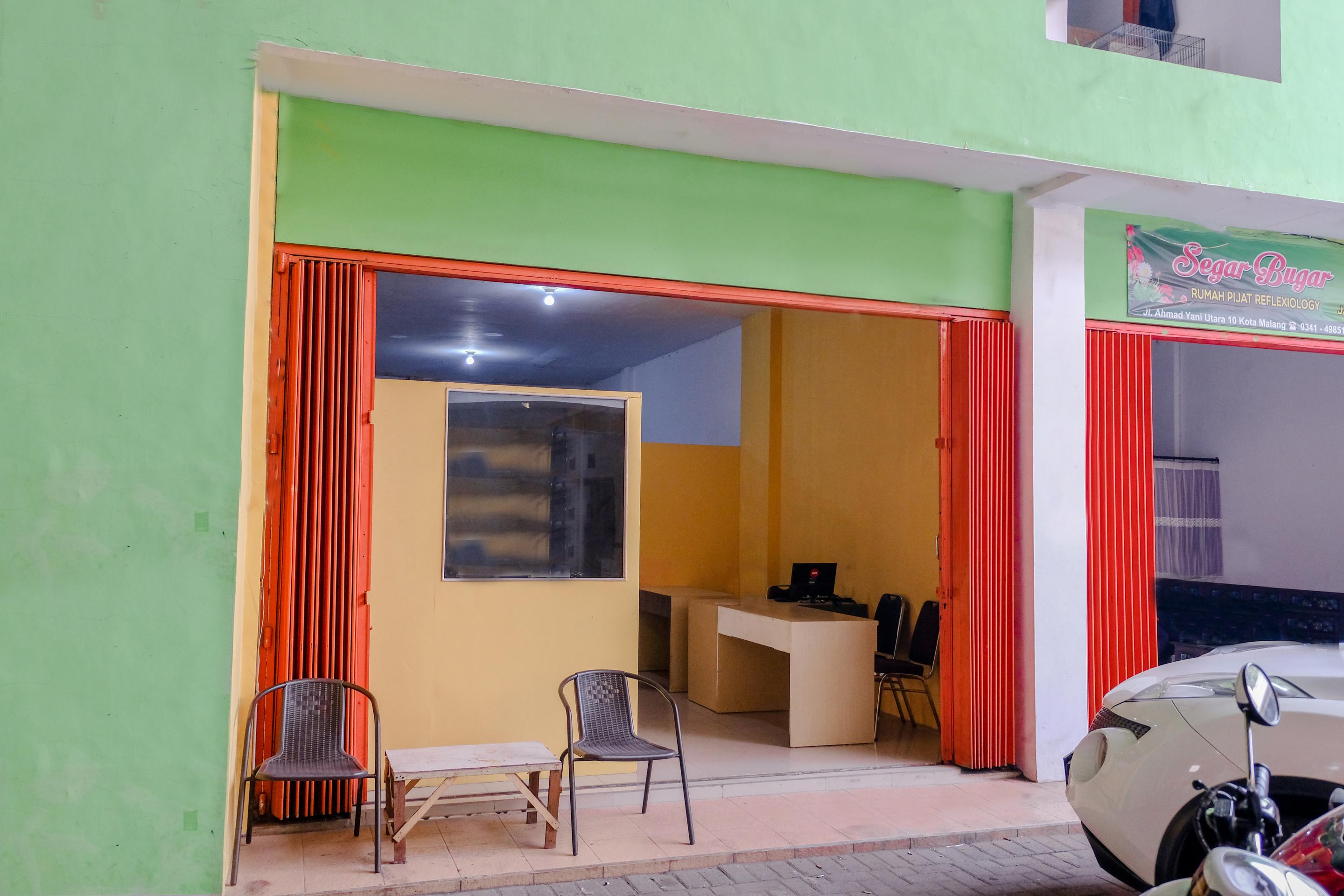 OYO 1293 Dei Residence Arjosari Malang Exterior foto