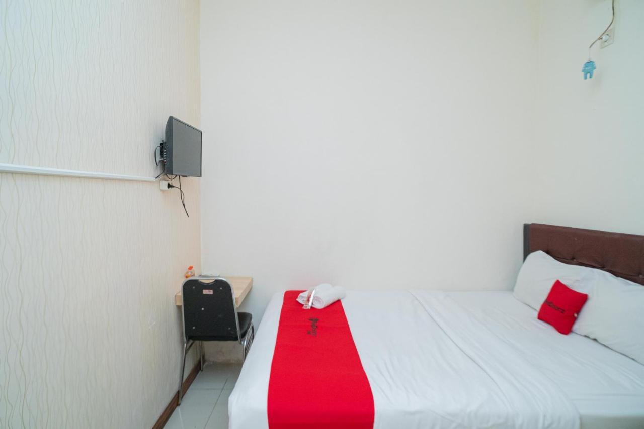 OYO 1293 Dei Residence Arjosari Malang Exterior foto