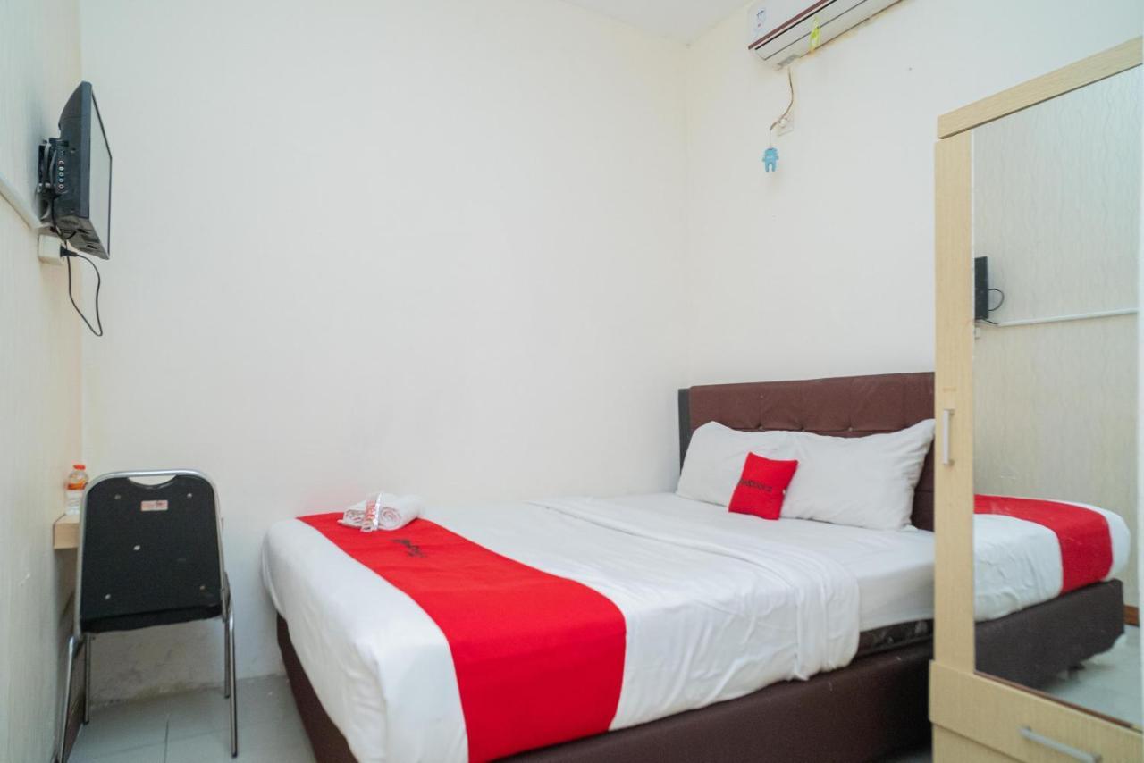 OYO 1293 Dei Residence Arjosari Malang Exterior foto